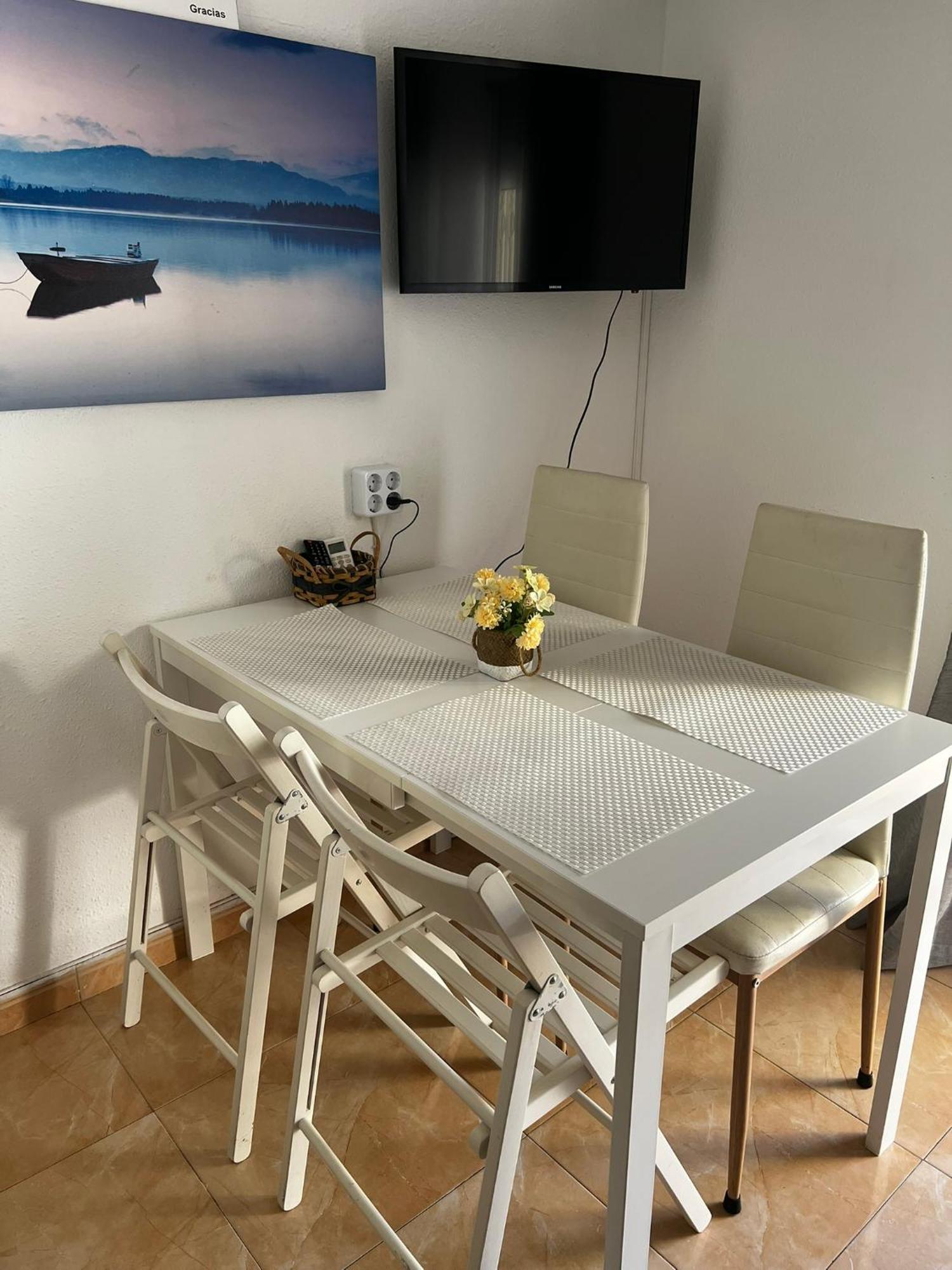 Apartamento En サロウ エクステリア 写真